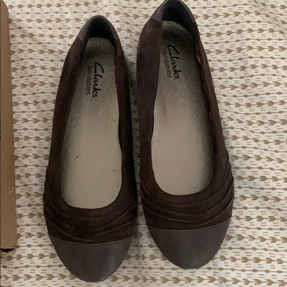 New with box clarks shoes. - Picture 1 of 3